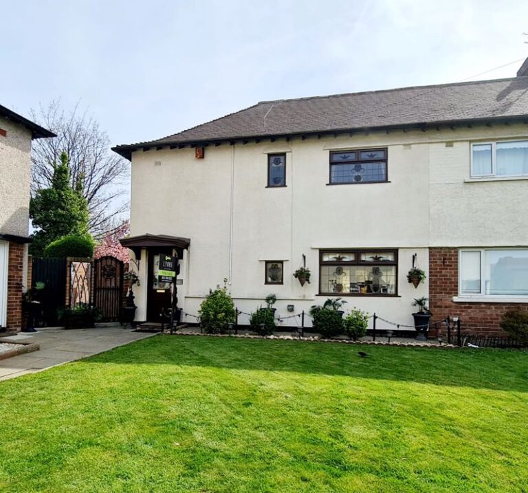 Fernhill Gardens, Bootle Lyons Estates