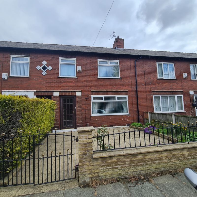 Well Lane Gardens, Bootle Lyons Estates