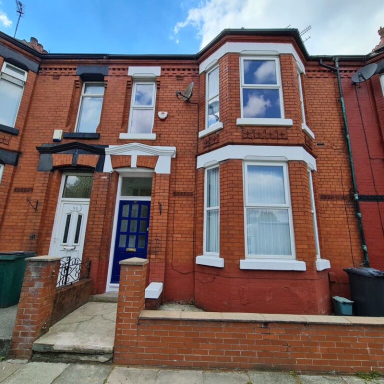 Worcester Road, Bootle Lyons Estates