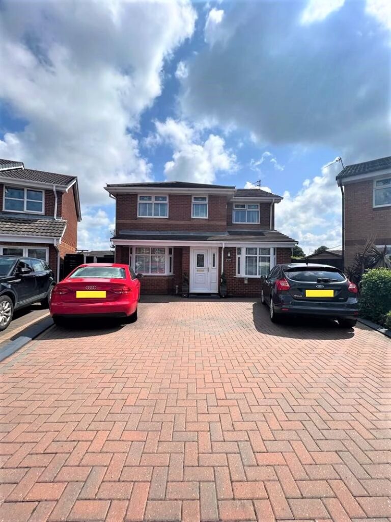 Woodbrook Avenue, Liverpool Lyons Estates