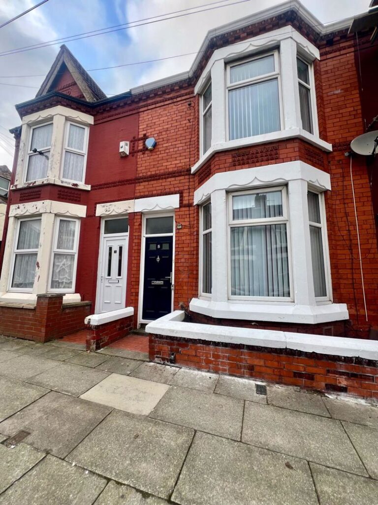Liverpool's #1 Sales and Lettings Agents: Lyons Estates Property