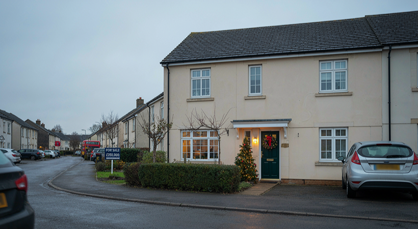 house for sale at christmas